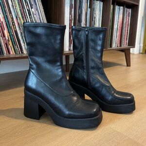 Steve Madden Klayton Boots